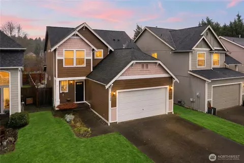 7748 Trails End Dr SE, Tumwater, WA 98501