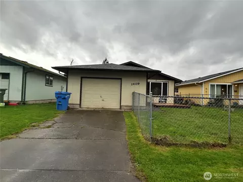 1409 Bowmont Ave, Kelso, WA 98626