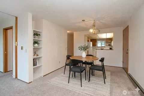 Dining - 1301 S Third Ave #9B, Sequim, WA 98382 photo 1 of 1