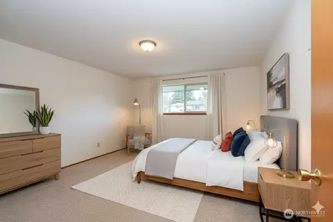 Bedroom - 1301 S Third Ave #9B, Sequim, WA 98382 photo 1 of 6