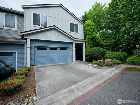 6941 134th Ct SE #B, Newcastle, WA 98059