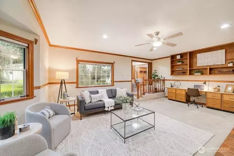 Other - 718 E Walnut St, Kent, WA 98030 photo 3 of 8