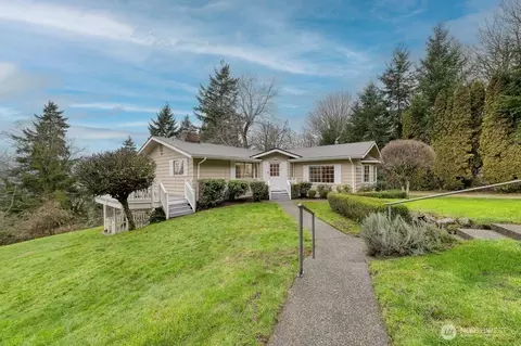 Exterior - 718 E Walnut St, Kent, WA 98030 photo 6 of 6