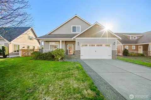 1648 Scenic Pl, Lynden, WA 98264