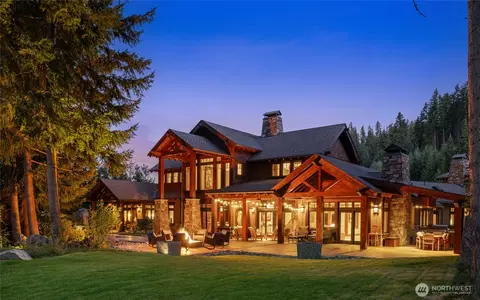 71 Quick Creek Ln, Cle Elum, WA 98922