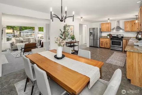 Dining - 10017 NE 202nd St, Bothell, WA 98011 photo 1 of 3