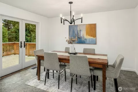 Dining - 10017 NE 202nd St, Bothell, WA 98011 photo 3 of 3