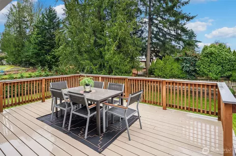 Exterior - 10017 NE 202nd St, Bothell, WA 98011 photo 3 of 8