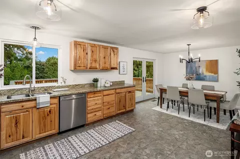 Kitchen - 10017 NE 202nd St, Bothell, WA 98011 photo 3 of 3