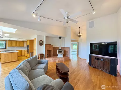 Living - 412 Doe Run Rd, Sequim, WA 98382 photo 3 of 6