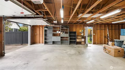 Other - 923 E 32nd St, Bremerton, WA 98310 photo 9 of 10