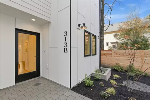 313 17th Ave E, Seattle, WA 98112 photo 2