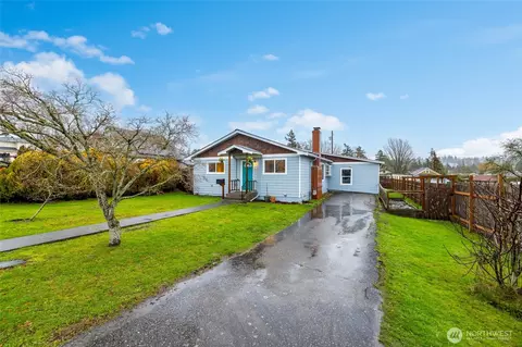 2526 St Paul St, Bellingham, WA 98226