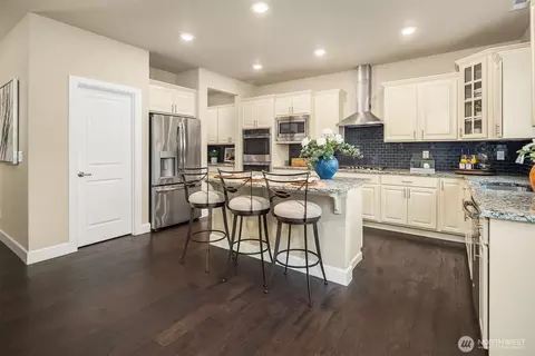 Kitchen - 4111 174th St SE, Bothell, WA 98012 photo 3 of 5