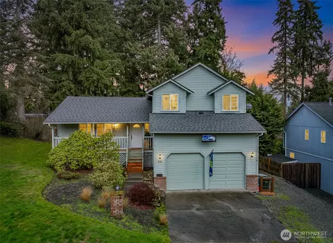 7101 97th St Ct E, Puyallup, WA 98373
