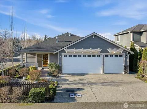 3043 Scotland Aly, Mount Vernon, WA 98273