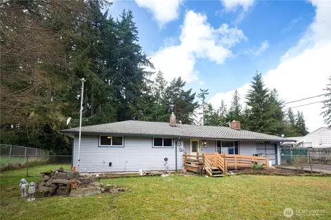 22014 54th Ave W, Mountlake Terrace, WA 98043