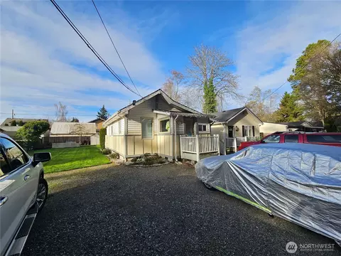 9638 D St E, Tacoma, WA 98445