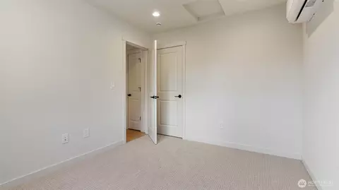 Bedroom - 429 Legion Dr #C, Everett, WA 98201 photo 3 of 4