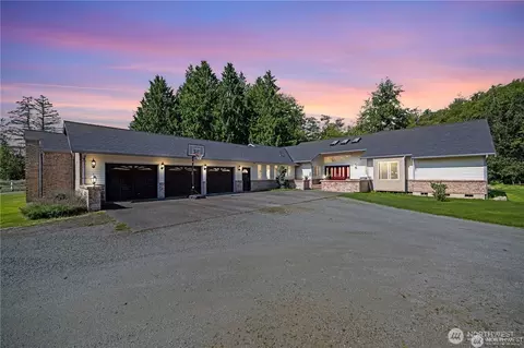 13629 Rector Rd, Bow, WA 98232