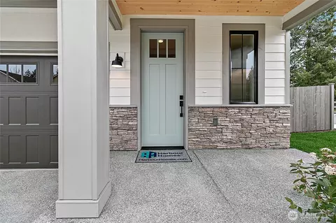 Exterior - 18510 Meridian Ave SE #CR 02, Bothell, WA 98012 photo 2 of 2
