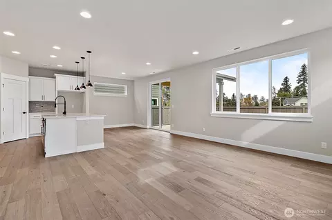 Living - 18510 Meridian Ave SE #CR 02, Bothell, WA 98012 photo 2 of 6