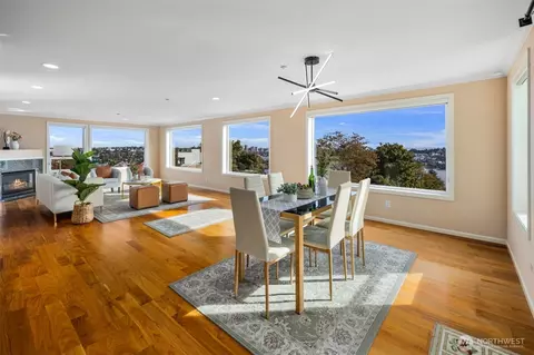 559 Mcgraw St #402, Seattle, WA 98109