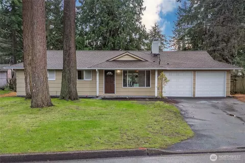 525 SW 302nd St, Federal Way, WA 98023