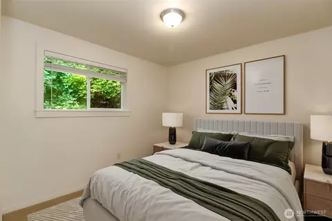 Bedroom - 20015 108th Ave NE, Bothell, WA 98011 photo 4 of 5