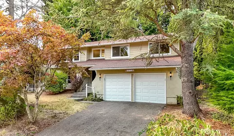 20015 108th Ave NE, Bothell, WA 98011