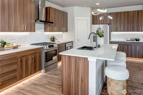 Kitchen - 3926 214th Pl SE #B, Bothell, WA 98021 photo 3 of 4