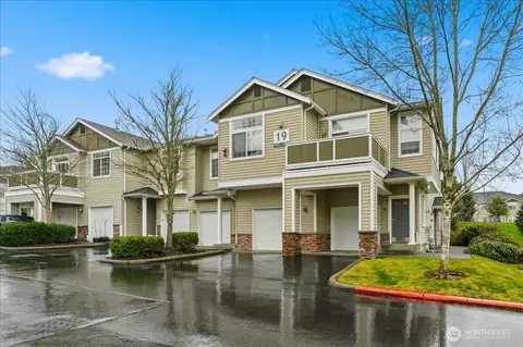 1855 Trossachs Blvd SE #1904, Sammamish, WA 98075