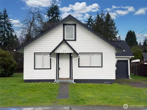 1212 W Martin St, Elma, WA 98541