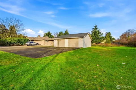 13410 SE 256th St, Kent, WA 98042