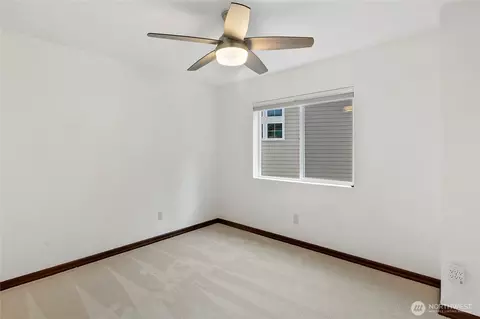 Bedroom - 2923 Belmonte Ln, Everett, WA 98201 photo 4 of 5