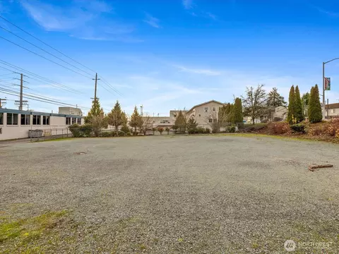 3401 Broadway Ave, Everett, WA 98201 photo 4