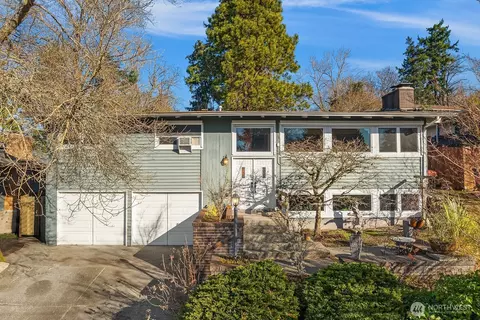 856 Stetson Ave, Kent, WA 98031