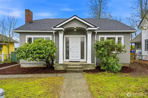 1524 2nd St, Marysville, WA 98270