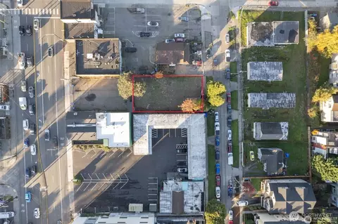 8849 Nesbit Ave N, Seattle, WA 98103