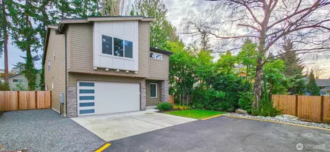 713 N 188th St, Shoreline, WA 98133