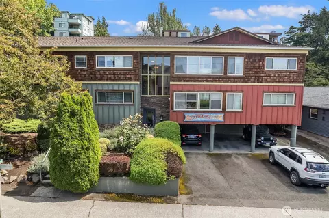 3636 Evanston Ave N #12, Seattle, WA 98103