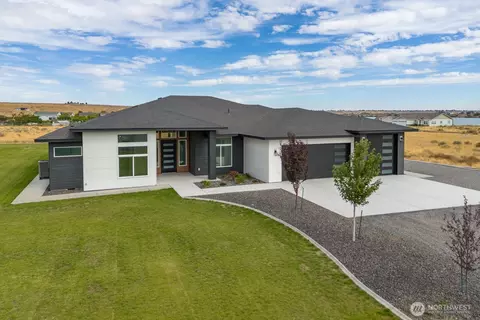 6773 Road E2 NE, Moses Lake, WA 98837