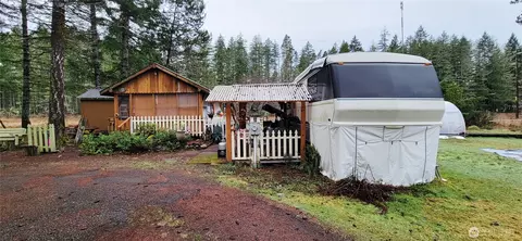 71 N Coho Ct, Hoodsport, WA 98548