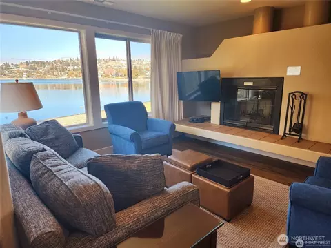 1 Beach 561-b, Manson, WA 98831