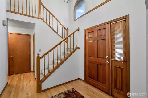 Entry Way - 12411 44th Dr SE, Everett, WA 98208 photo 2 of 3