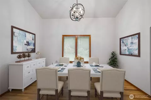 Dining - 12411 44th Dr SE, Everett, WA 98208 photo 1 of 2