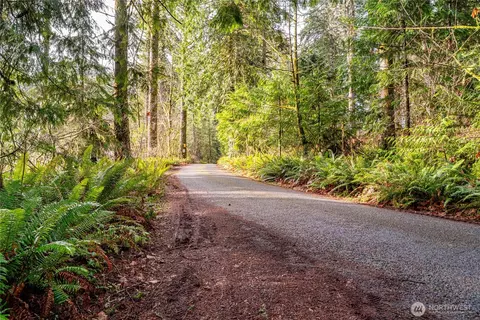 12020 Huckleberry Ln, Arlington, WA 98223