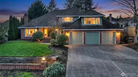4715 227th Pl SE, Sammamish, WA 98075