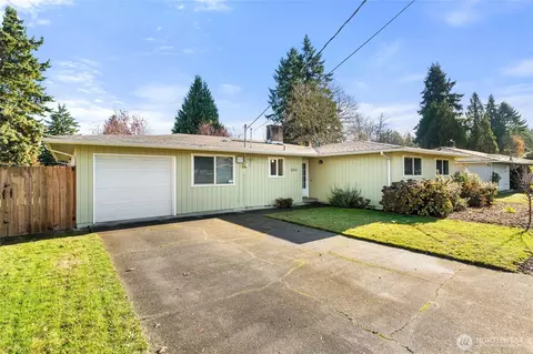 2212 Maxine St SE, Lacey, WA 98503