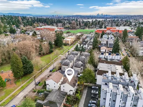 9523 Ashworth Ave N #C, Seattle, WA 98103